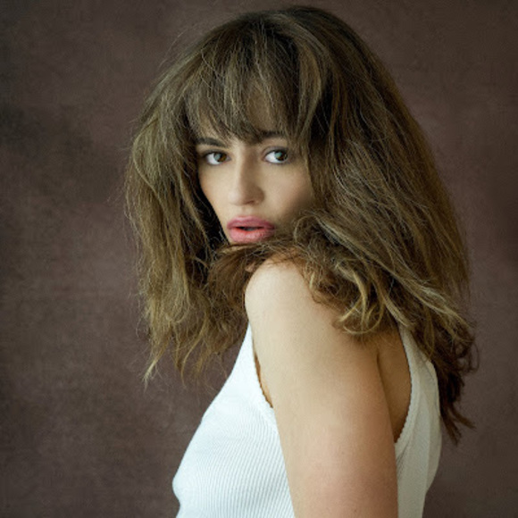 Meet your Posher, Justine - Picture 1 of 1